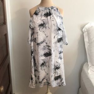 Never worn Kimchi Blue dress